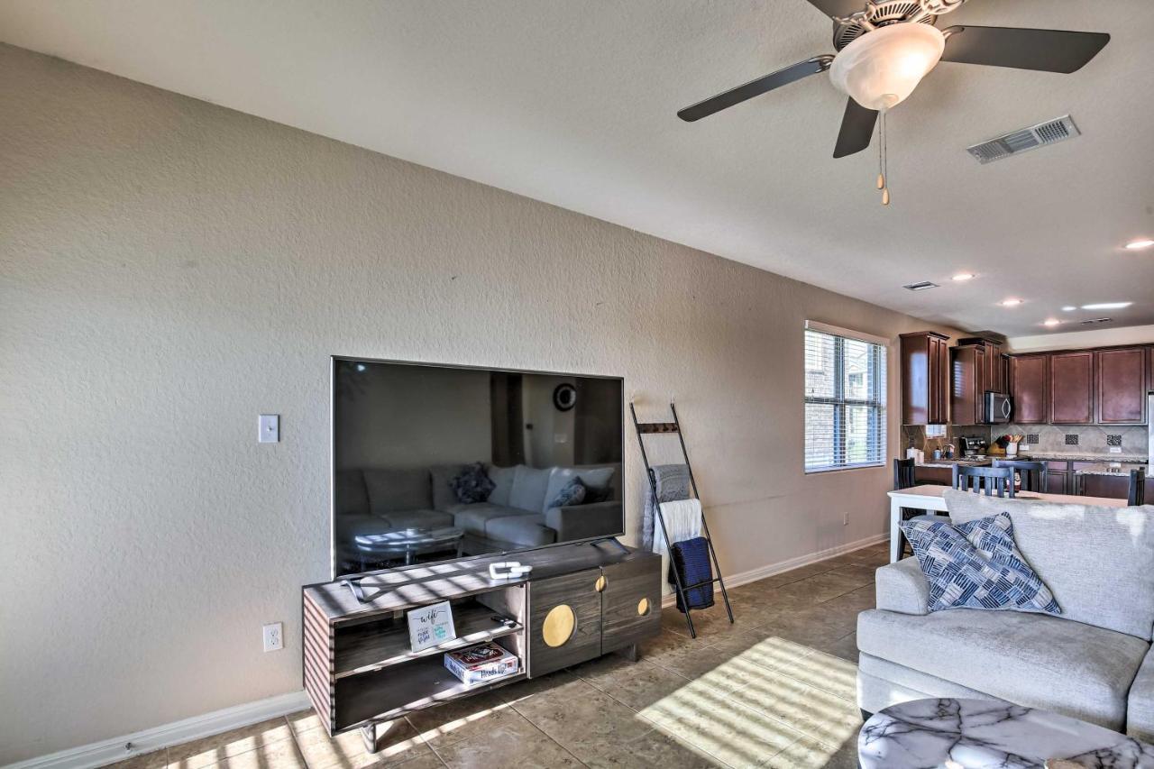 San Antonio Home With Yard About 8 Mi To Lackland! Ngoại thất bức ảnh